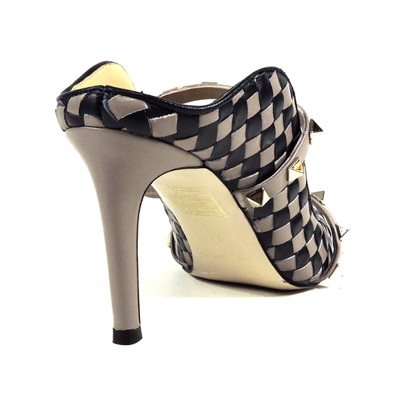 LEATHER FASHION MULES - Picture 6 of 8